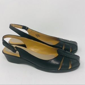 Easy Spirit Black Flats